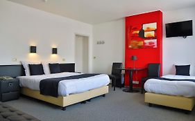 Hotel Adoma